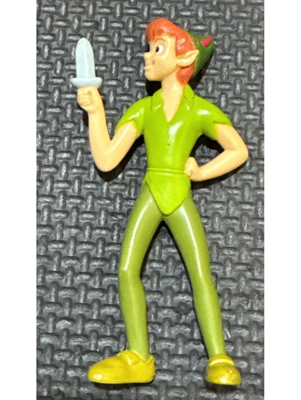 McDonalds Disney Peter Pan 4" Plastic Figurine Figure 2002 Blue Dagger